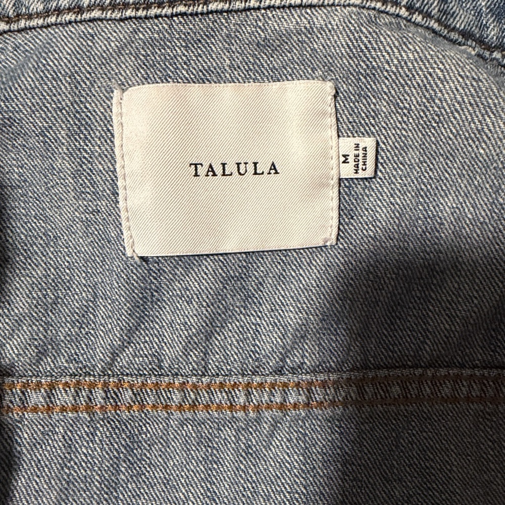 Talula by Aritzia Denim Jean Jacket - Picture 2 of 3